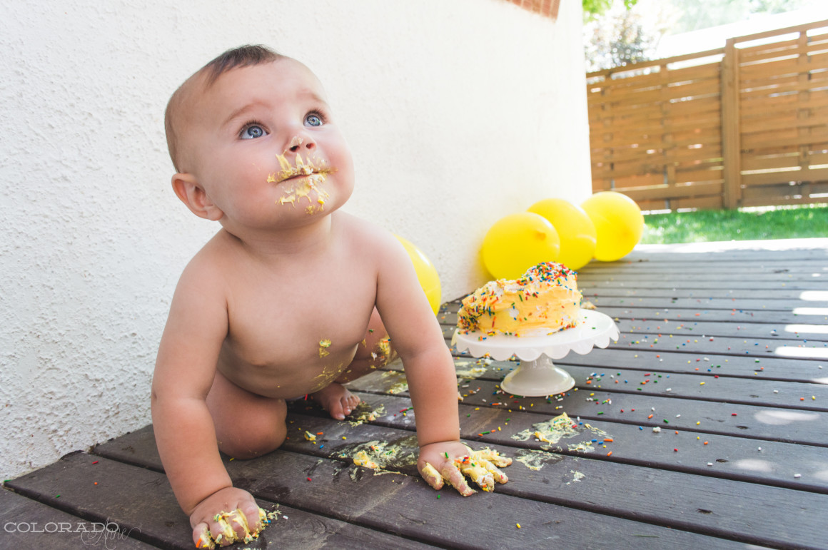 baby teddy 1 year frosting cake